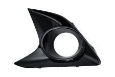 Rejilla Toyota Aygo X 2022-2025 parachoques delantero / negra brillante / con antiniebla / izquierda