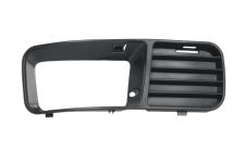 Rejilla Volkswagen Polo Classic / variant 1995-2002 parachoques delantero / con agujero / derecha