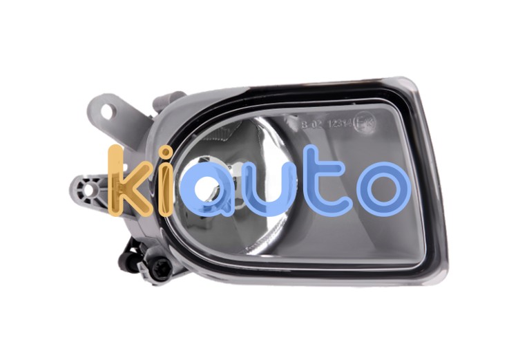 Faro antiniebla volvo v50 2004-2007 derecho OE 30698630 / 8678700