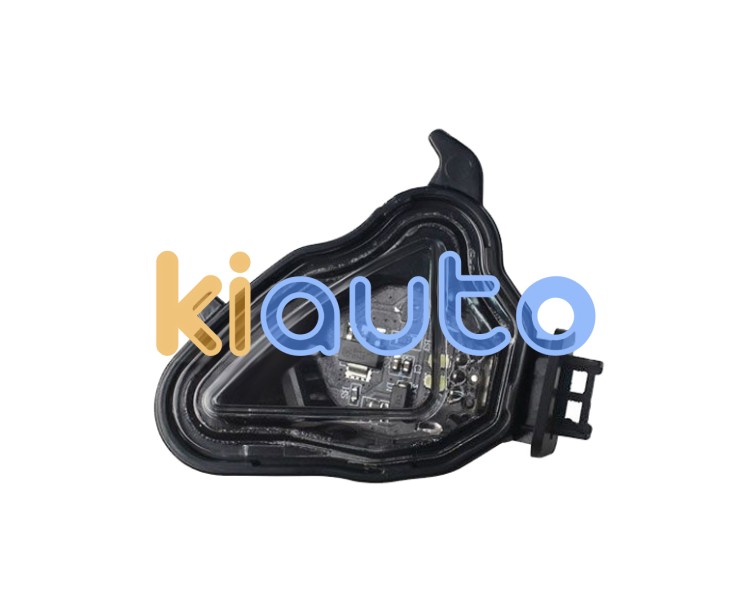 Luz de cortesia retrovisor skoda octavia 2020-> derecha OE 5E3945292