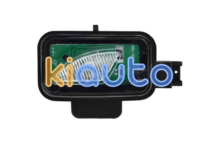 Luz de cortesia retrovisor volkswagen golf viii 2020-> derecha OE 3G0945292A