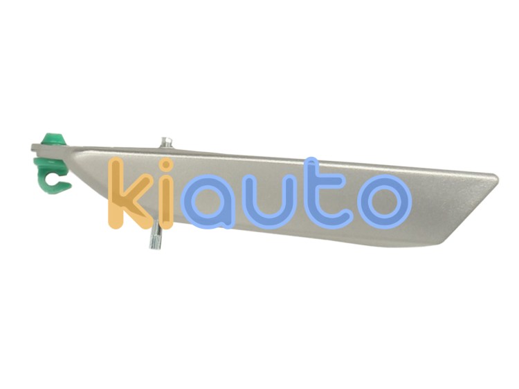 Maneta de puerta interior fiat grande punto 2005-2012 plata / delantera izquierda OE 71744440
