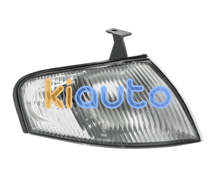 Piloto delantero mazda 323 1996-1998 4 puertas / blanco / derecho OE B21H-51-060B / B21H51060B