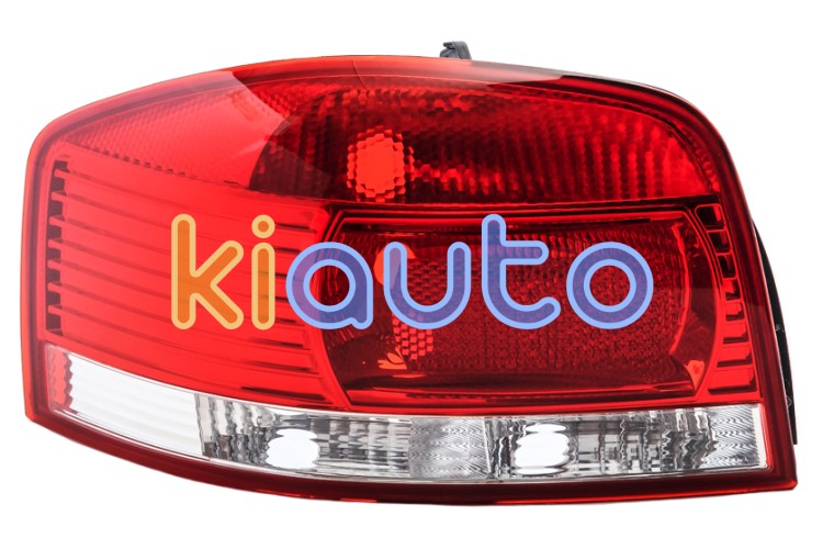 Piloto trasero audi a3 2003-2005 3 puertas / izquierdo OE 8P0945095A