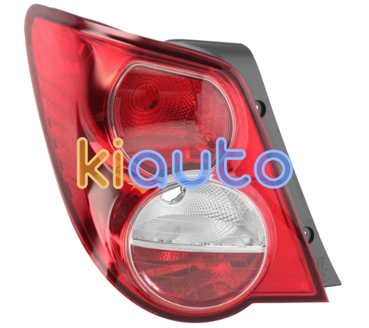 Piloto trasero chevrolet aveo 2011-2016 4 puertas / izquierdo OE 96830975