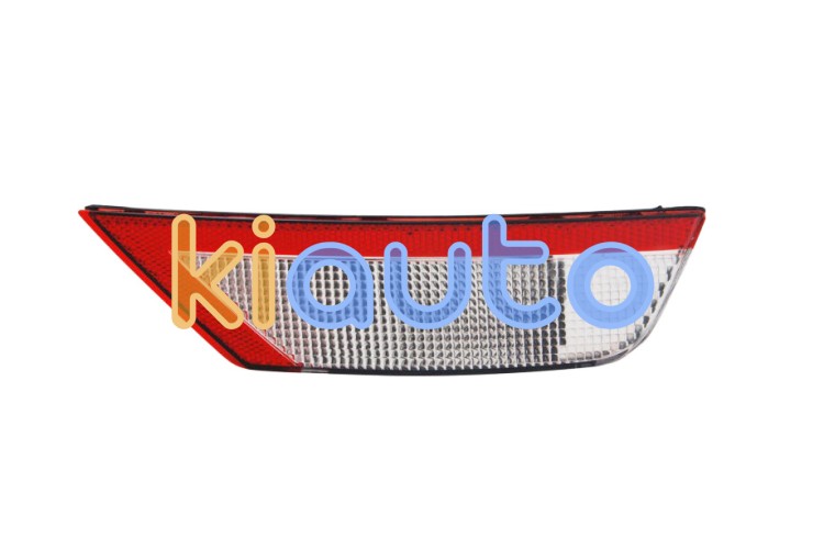Piloto trasero ford focus 2008-2011 parachoques trasero / 3/5 puertas / marcha atras / derecho OE 1505706 / 1490657 / 8M51-15500-AB
