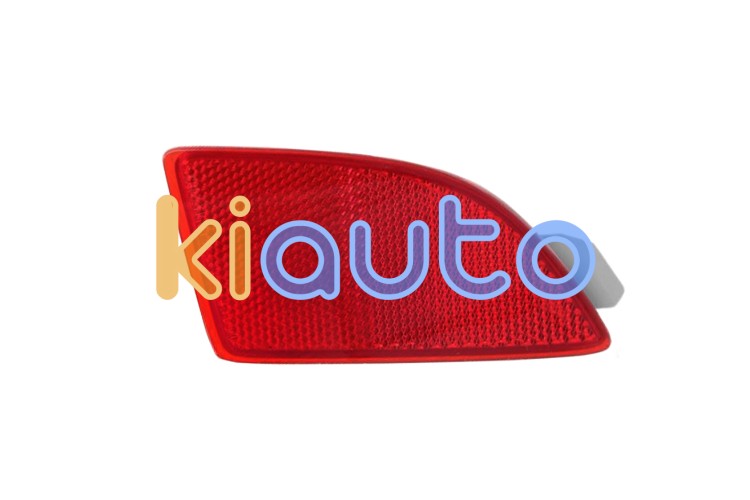 Piloto trasero mazda 3 2013-2017 parachoques trasero / catadioptrico / 5 puertas / derecho OE BCW8-51-5L0B / BCW8515L0B