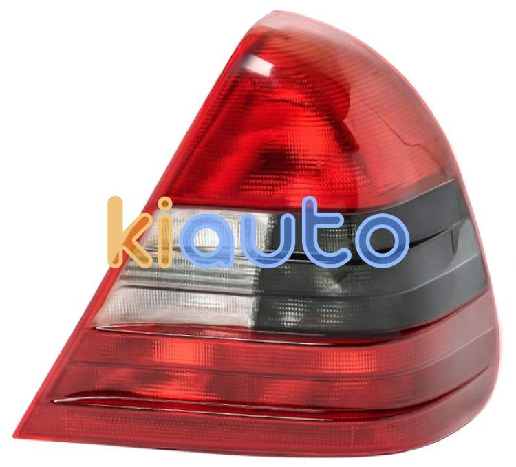 Piloto trasero mercedes clase c (w202) 1993-1996 blanco / derecho OE A2028202266 / 2028202266