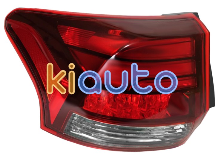 Piloto trasero mitsubishi outlander 2015-2018 exterior / izquierdo OE 8330A997 / 8330B173