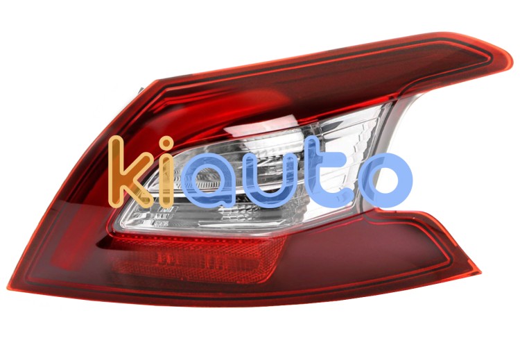 Piloto trasero peugeot 308 2013-2017 exterior / derecho OE 9677817580