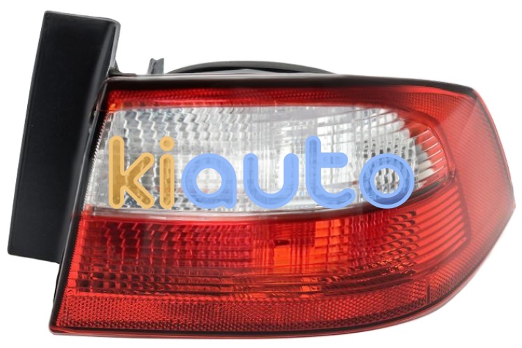 Piloto trasero renault laguna 2001-2005 sedan / exterior / derecho OE 8200002474