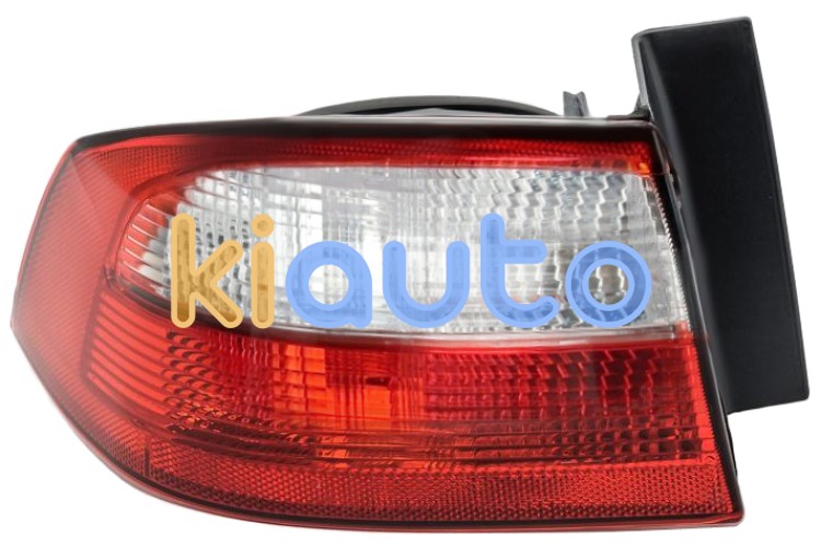 Piloto trasero renault laguna 2001-2005 sedan / exterior / izquierdo OE 8200002473