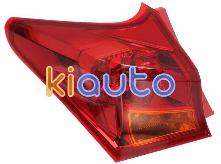 Piloto trasero toyota auris 2013-2015 exterior / 3/5 puertas / izquierdo OE 8156102740
