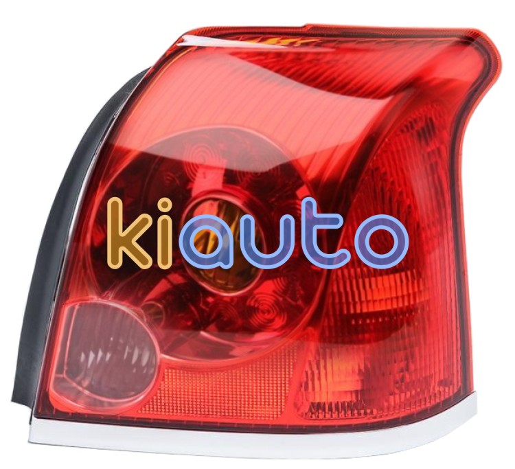 Piloto trasero toyota avensis 2003-2006 4 puertas / derecho OE 8155105140